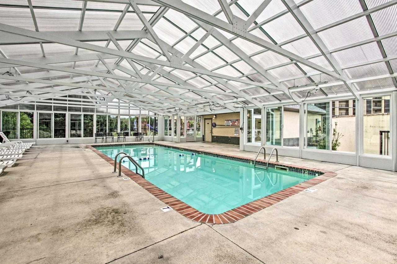 Apartment Downtown With Pool Access! *